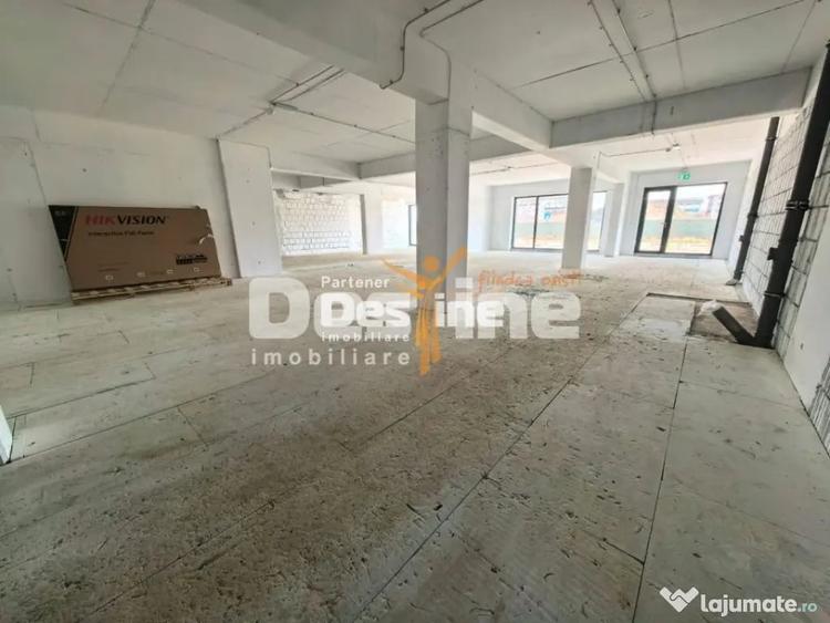 Spațiu comercial, de 217 mp, în Central