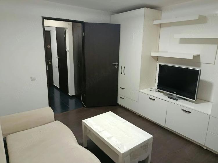 Garsonieră decomandată în Buziașului