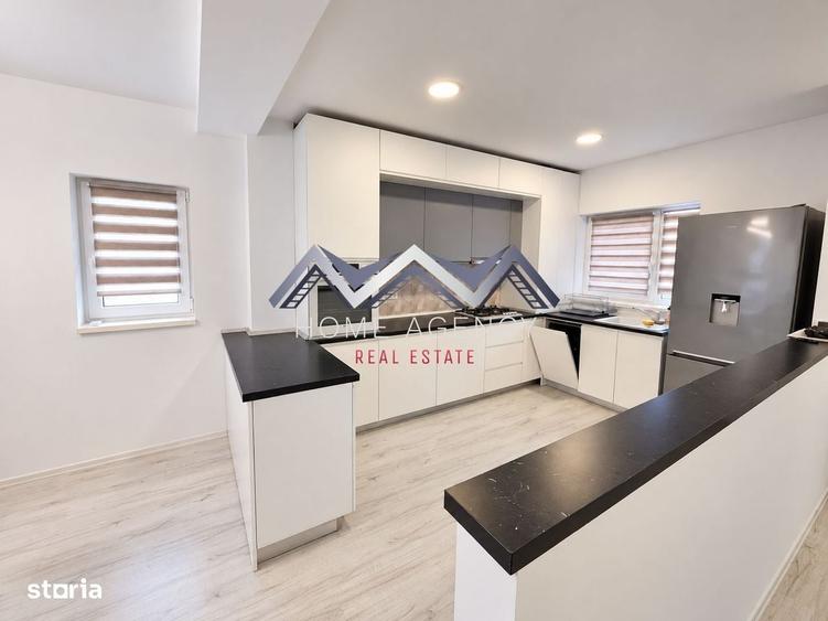 Casă cu 4 camere cu Teren 330 Mp în Ferme