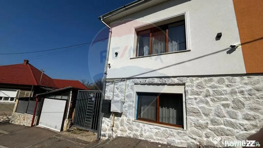 Casă cu 3 camere cu Teren 300 Mp în Central