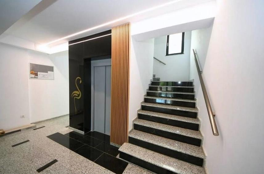 Apartament cu 2 camere semidecomandat, mobilat în Bd. Coșbuc