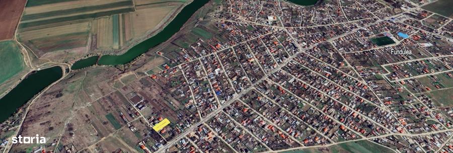 Casă cu 5 camere cu Teren 1000 Mp în Central