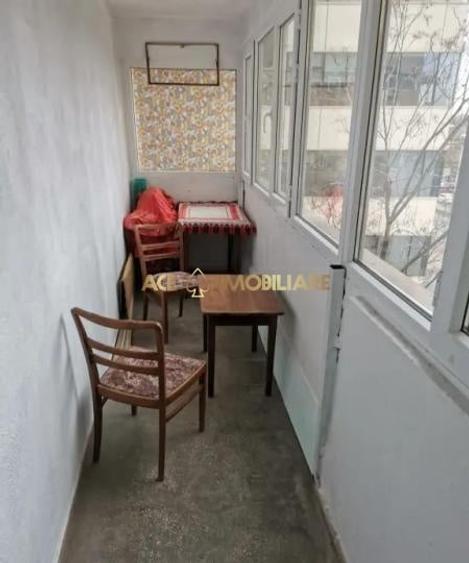 Apartament cu 3 camere decomandat, mobilat în Iancului
