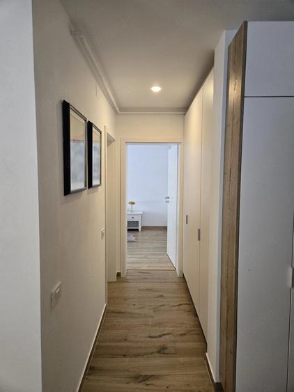 Apartament cu 2 camere decomandat în Dumbrăvița