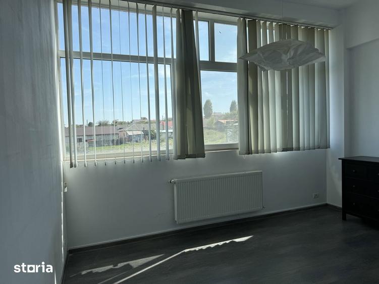Spațiu comercial, de 2,939 mp, în Central