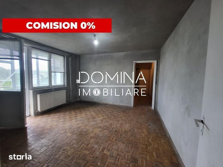 Apartament cu 3 camere semidecomandat în 1 Mai