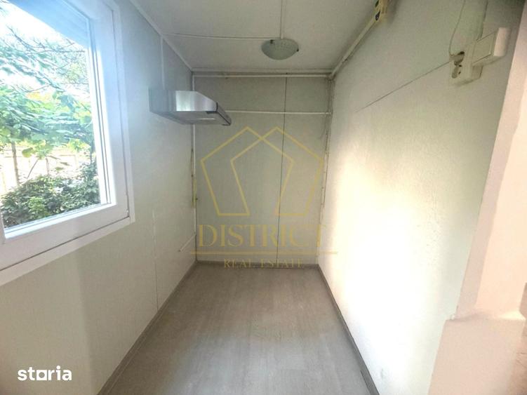 Apartament cu 3 camere, mobilat în Est