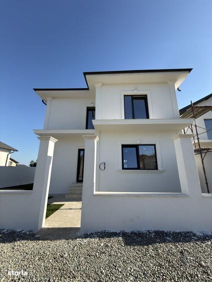 Casă cu 3 camere cu Teren 360 Mp în Central