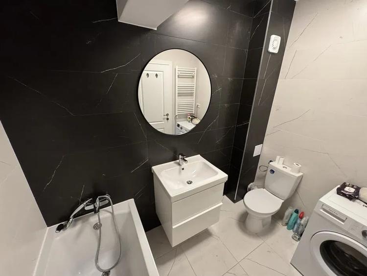 Apartament cu 2 camere decomandat, mobilat în Apărătorii Patriei