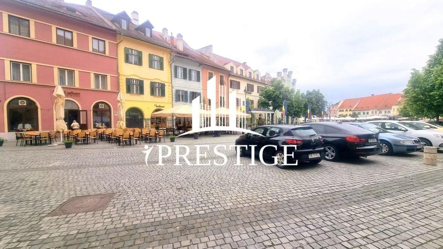 Apartament cu 2 camere decomandat, mobilat în Ultracentral
