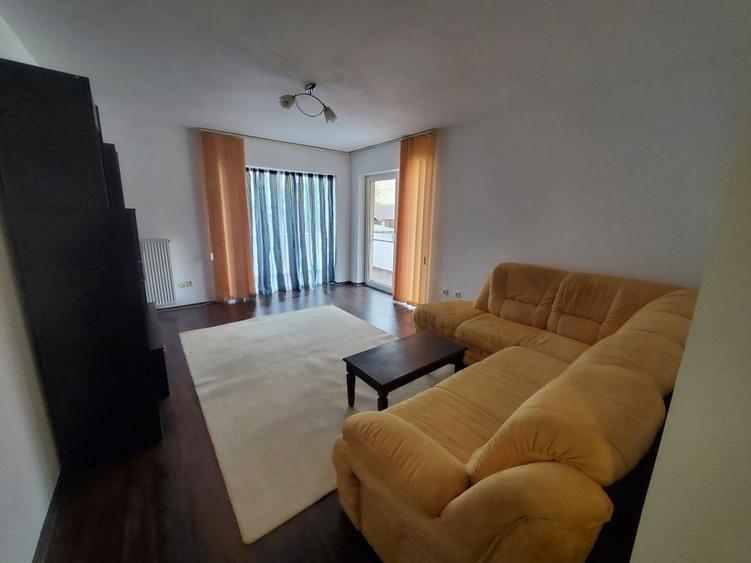 Garsonieră decomandată în Florești