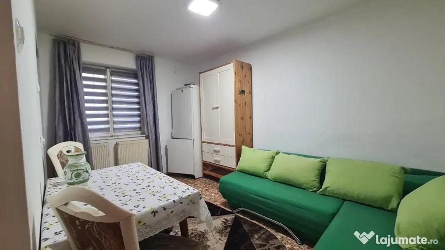 Garsonieră semidecomandată în Central