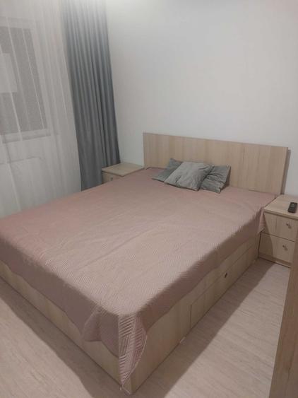 Apartament cu 2 camere semidecomandat în Exterior Vest