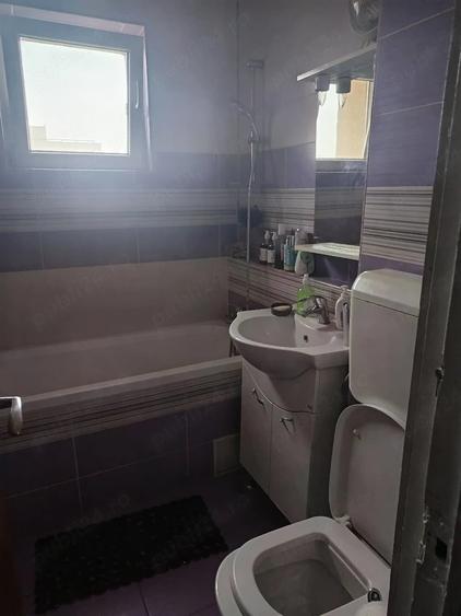 Apartament cu 2 camere semidecomandat în Titan