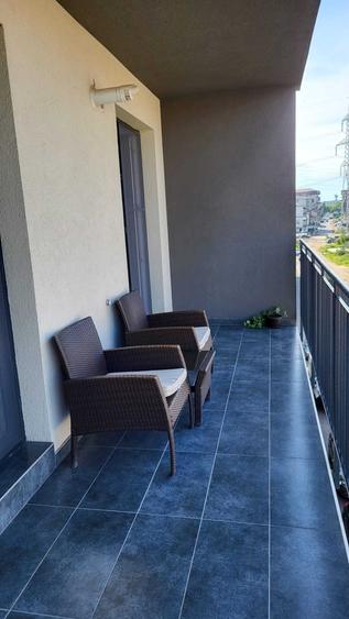 Apartament cu 2 camere decomandat în Dobroești