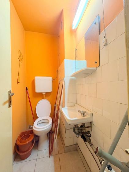 Apartament cu 3 camere semidecomandat în Ultracentral