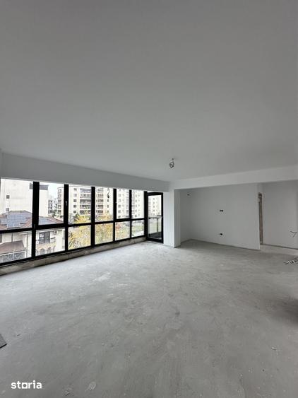 Apartament cu 3 camere în Tomis Plus