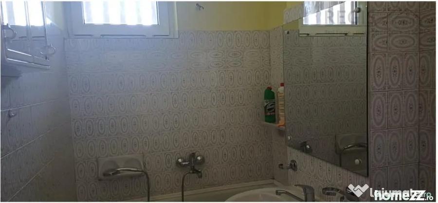 Apartament cu 2 camere semidecomandat în Tractorul