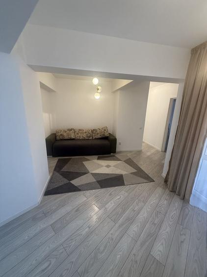 Apartament cu 3 camere în Alexandru cel Bun