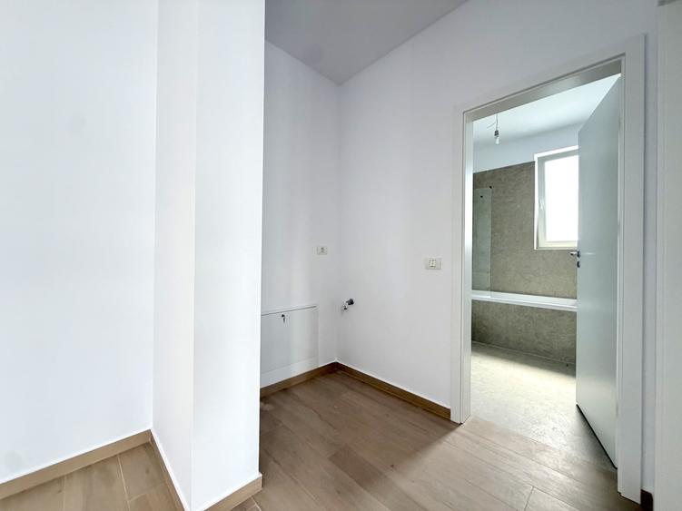 Apartament cu 2 camere semidecomandat în Dâmbovița