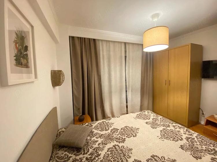 Apartament cu 3 camere decomandat în Ultracentral