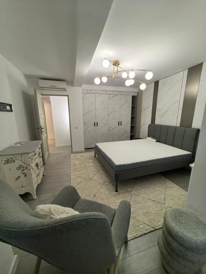 Apartament cu 2 camere decomandat în Kiseleff