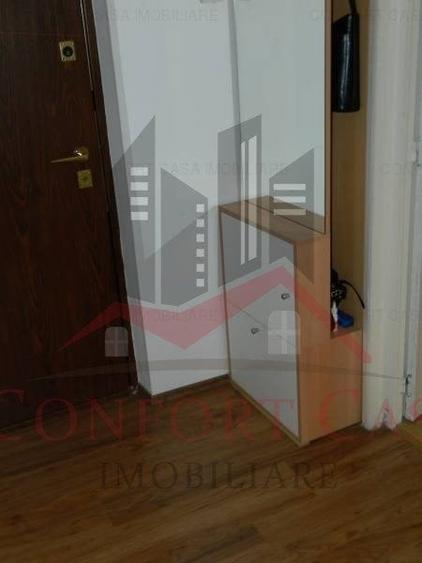 Garsonieră decomandată, mobilată în Nerva Traian