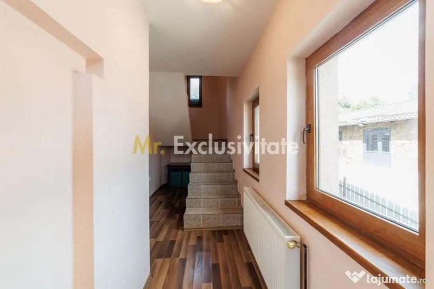 Casă cu 5 camere cu Teren 600 Mp în Priboieni