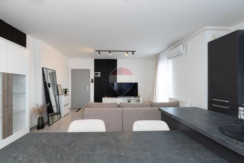 Apartament cu 2 camere semidecomandat, mobilat în Bartolomeu