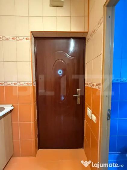 Garsonieră semidecomandată în Micro 39