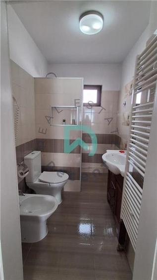 Apartament cu 2 camere decomandat, mobilat în Turnișor