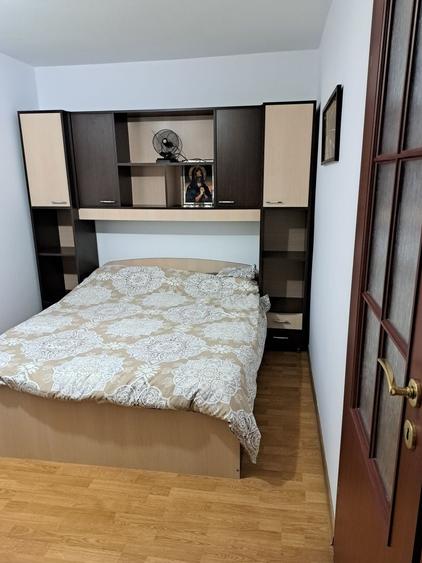 Apartament cu 2 camere semidecomandat în Șcheia