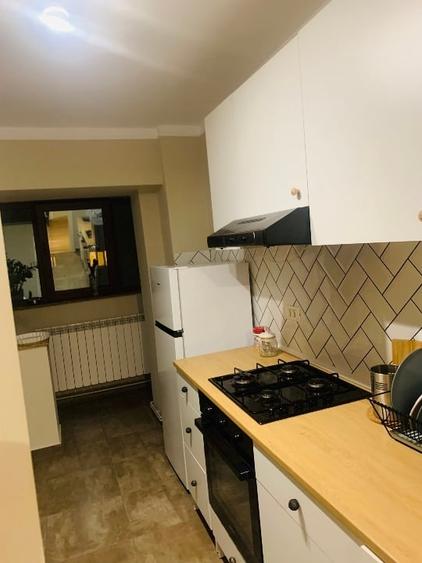 Apartament cu 2 camere decomandat, mobilat în Faleza Nord
