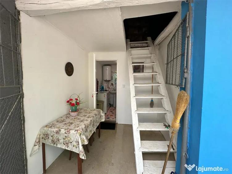 Casă cu 2 camere cu Teren 1501 Mp în Birda