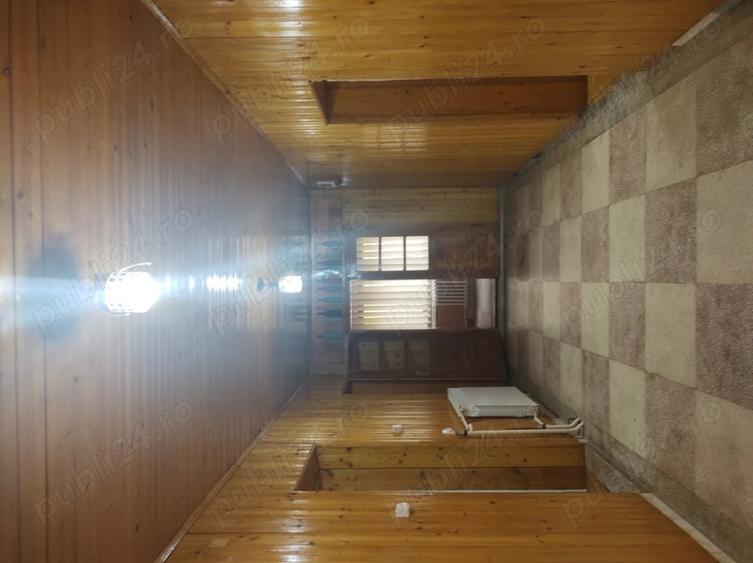 Casă cu 3 camere în Lipovei