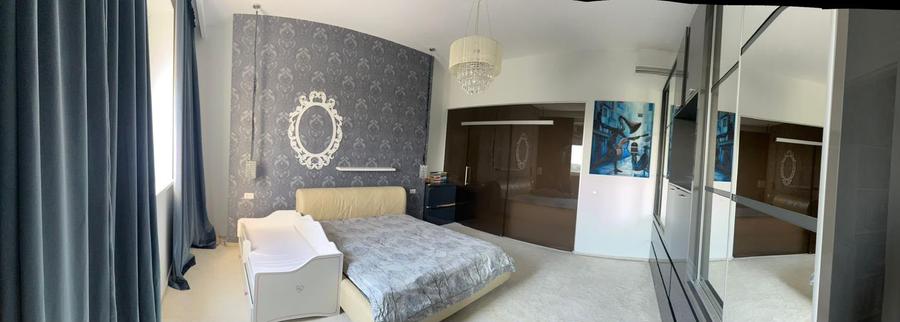 Apartament cu 3 camere semidecomandat, mobilat în Vitan-Bârzești