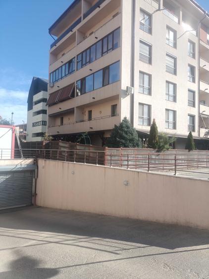Garsonieră decomandată în Rahova