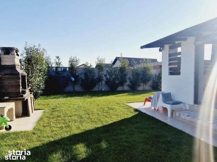 Casă cu 4 camere cu Teren 500 Mp în Sântandrei