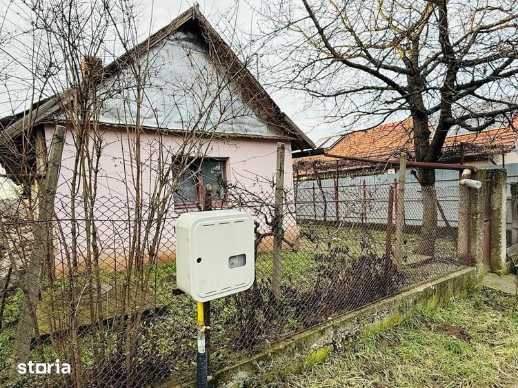 Casă cu 3 camere cu Teren 720 Mp în Paleu