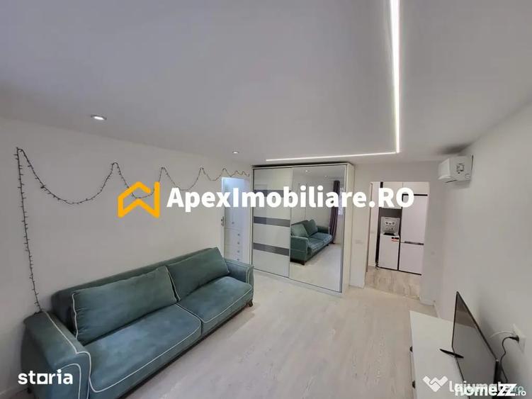 Apartament cu 2 camere semidecomandat, mobilat în Victoriei