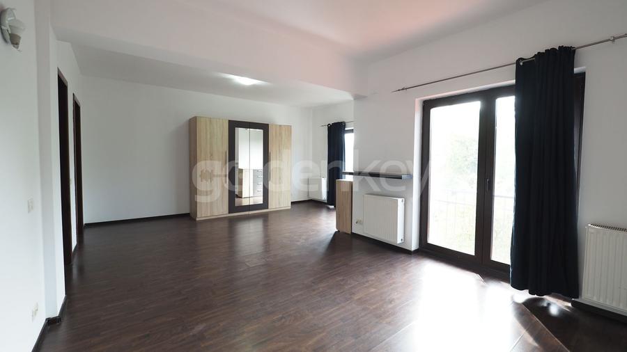 Duplex cu 6 camere cu Canalizare în Pipera