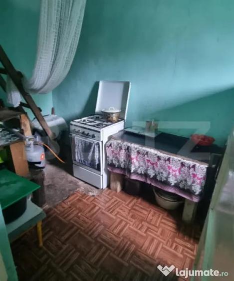 Casă cu 3 camere cu Teren 670 Mp în Central