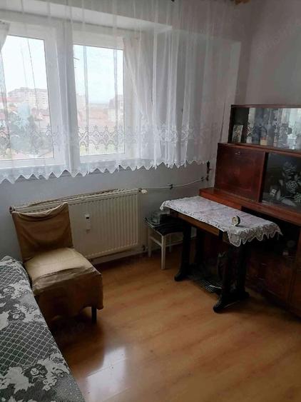 Apartament cu 2 camere decomandat în Nufărul