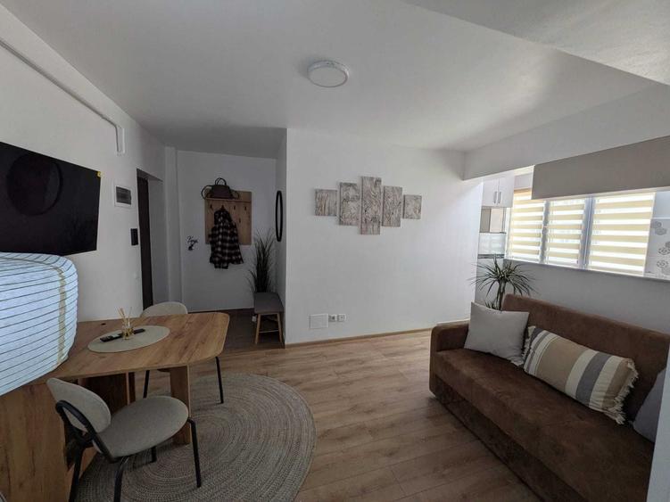Apartament cu 2 camere semidecomandat în Nord