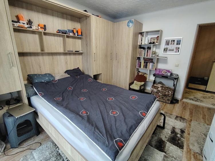 Apartament cu 2 camere decomandat în Florești