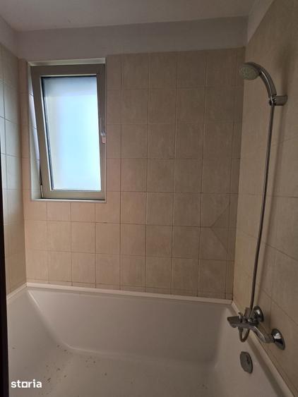 Apartament cu 3 camere în Militari