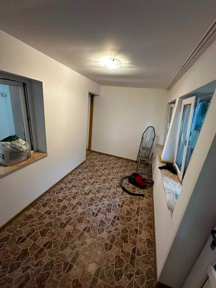 Casă cu 2 camere cu Teren 60 Mp în Central