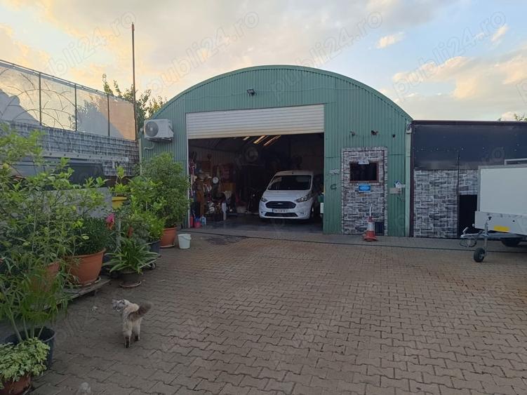 Casă cu 4 camere cu Teren 712 Mp în Utvin
