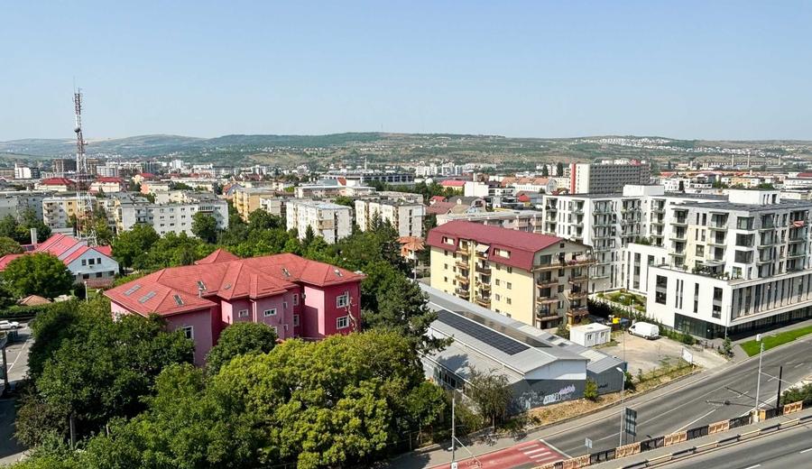 Apartament cu 3 camere decomandat în Mărăști