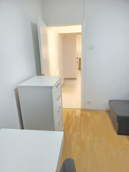 Apartament cu 3 camere decomandat în Dorobanți